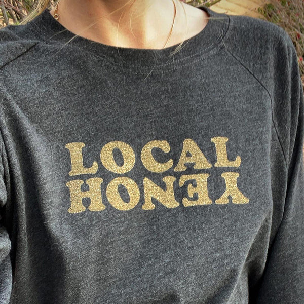 'LOCAL HONEY' GLITCH RAGLAN BASEBALL TEE